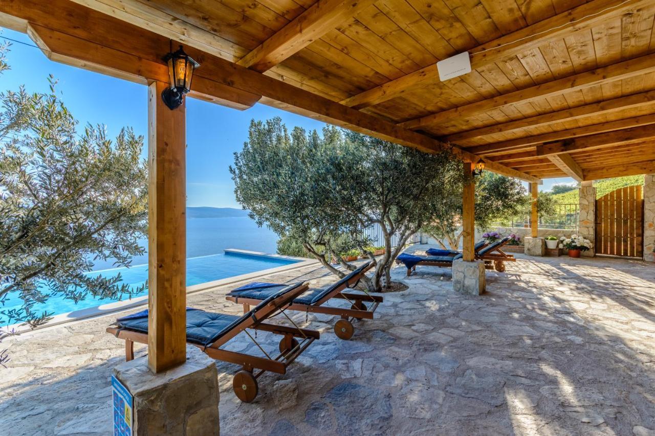 Villa Secluded Paradise Omis Ngoại thất bức ảnh