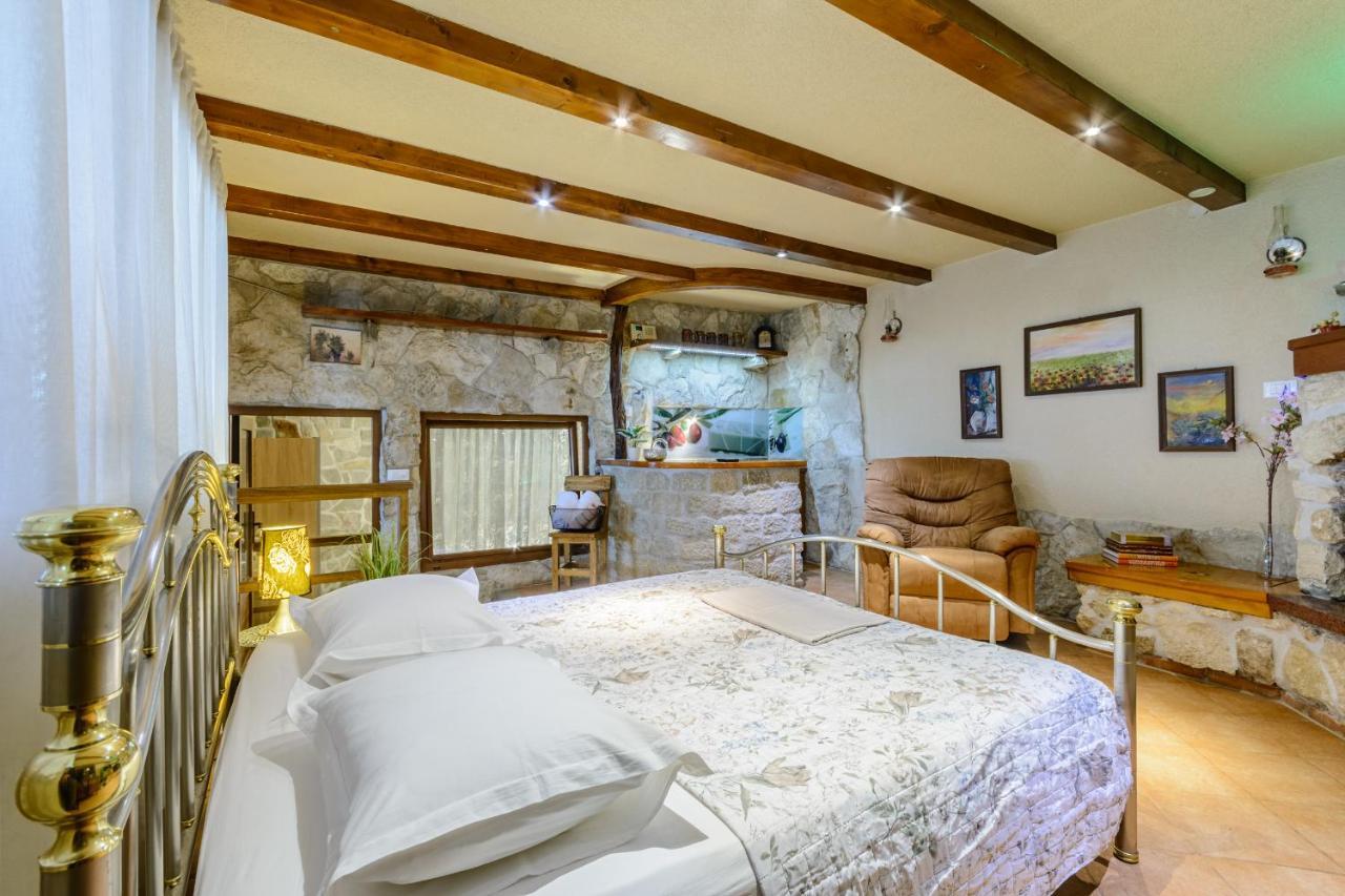 Villa Secluded Paradise Omis Ngoại thất bức ảnh