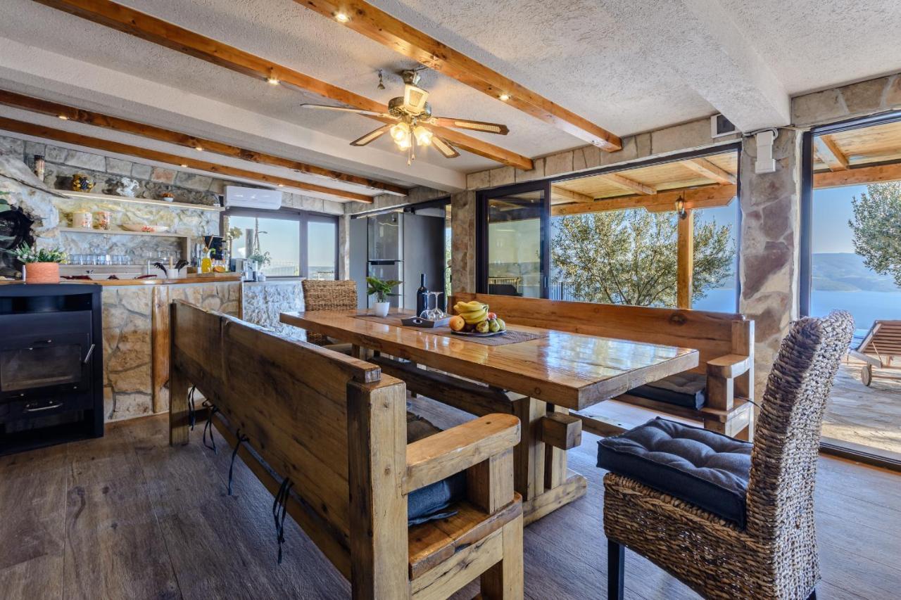 Villa Secluded Paradise Omis Ngoại thất bức ảnh