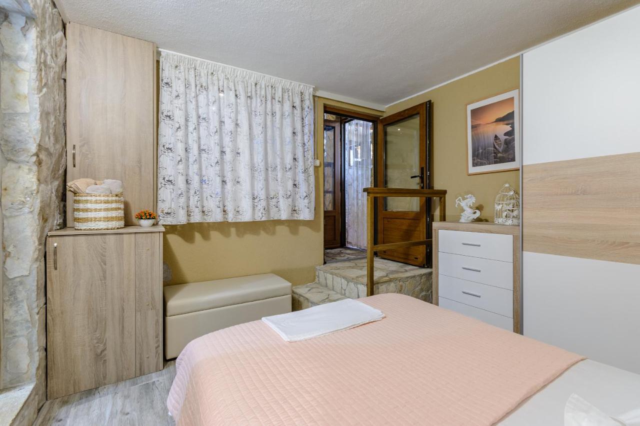 Villa Secluded Paradise Omis Ngoại thất bức ảnh